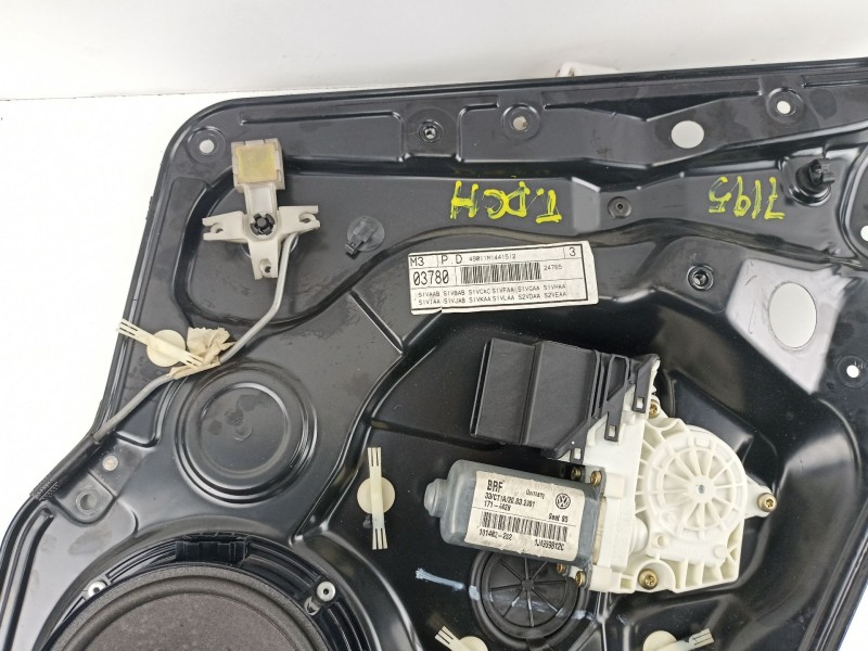 Recambio de elevalunas trasero derecho para seat leon 1.6 g referencia OEM IAM 1M0839756F  1J4959812C