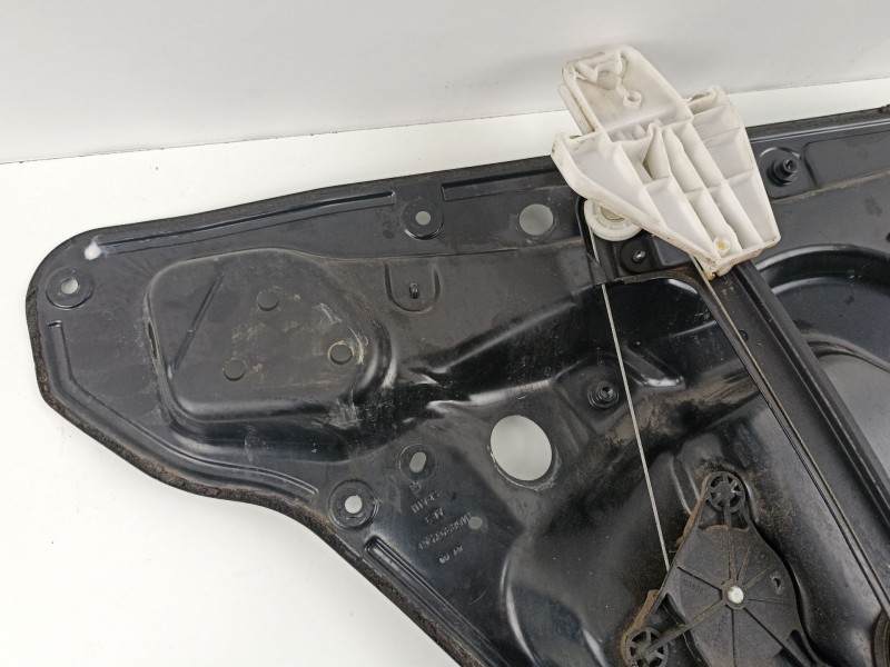 Recambio de elevalunas trasero derecho para seat leon 1.6 g referencia OEM IAM 1M0839756F  1J4959812C