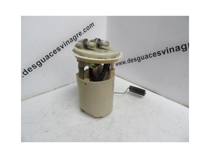 Recambio de bomba gasolina / aforadores : renault clio : 1.2 g [2001] para renault clio 1.2 g referencia OEM IAM 09/45659903  