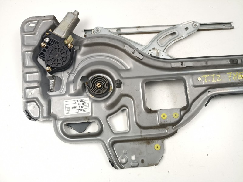 Recambio de elevalunas trasero izquierdo para hyundai trajet (fo) 2.0 crdi gls referencia OEM IAM 834703A000  