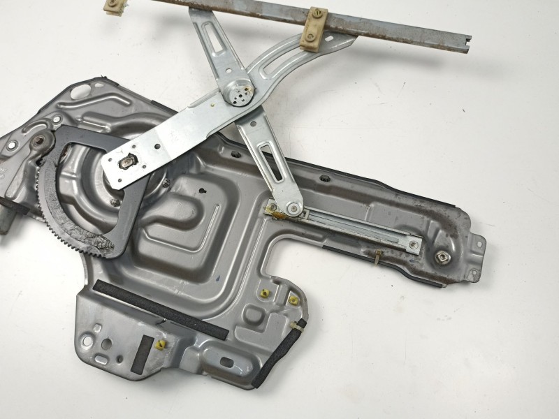 Recambio de elevalunas delantero derecho para hyundai trajet (fo) 2.0 crdi gls referencia OEM IAM 824803A000  