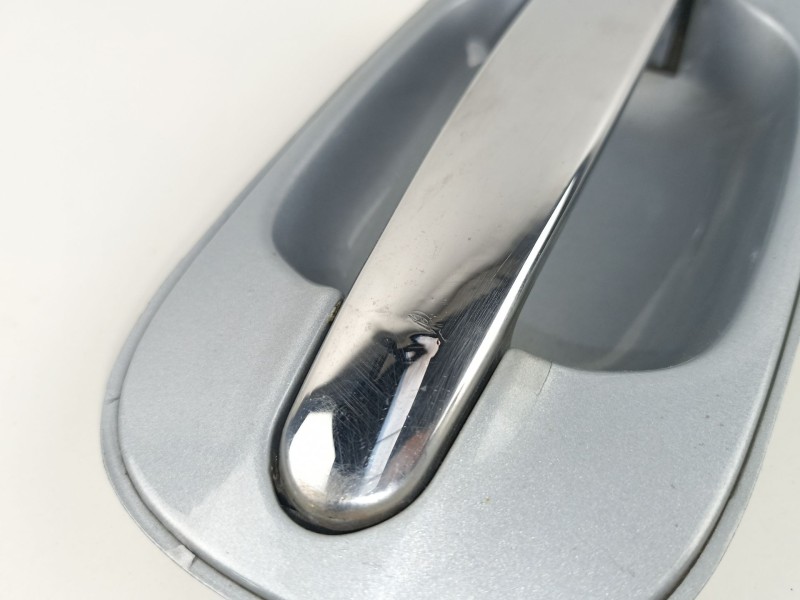 Recambio de manilla delantera izquierda para hyundai trajet (fo) 2.0 crdi gls referencia OEM IAM 826503A031  826503A01