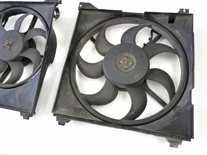 Recambio de electroventilador para hyundai trajet (fo) 2.0 crdi gls referencia OEM IAM 253803A250  253863A250