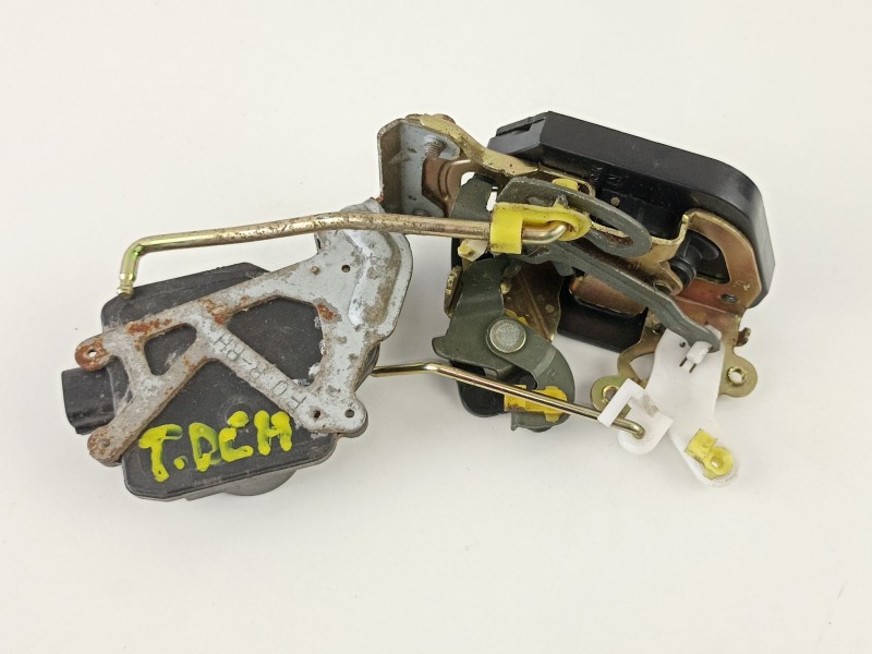 Recambio de cerradura puerta trasera derecha para hyundai trajet (fo) 2.0 crdi gls referencia OEM IAM 814203A000  