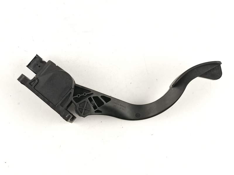 Recambio de potenciometro aceleracion para peugeot partner 1.6 hdi d-9hx o 9h2 referencia OEM IAM 9654725380 0280755044 