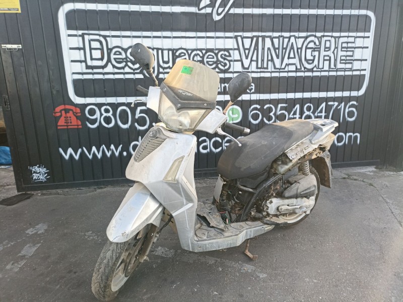 Recambio de carroceria para kymco people 50/125/250/300 people 50 referencia OEM IAM   