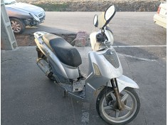 Recambio de carroceria para kymco people 50/125/250/300 people 50 referencia OEM IAM    2