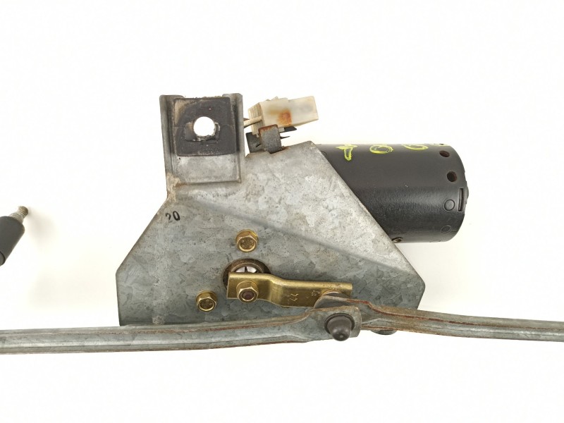 Recambio de motor limpia delantero para peugeot 205 berlina 1.4 mito referencia OEM IAM 640542  9390332314