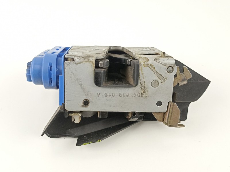 Recambio de cerradura puerta trasera derecha para audi a4 avant (b5) 2.5 tdi referencia OEM IAM 8D0839016A  