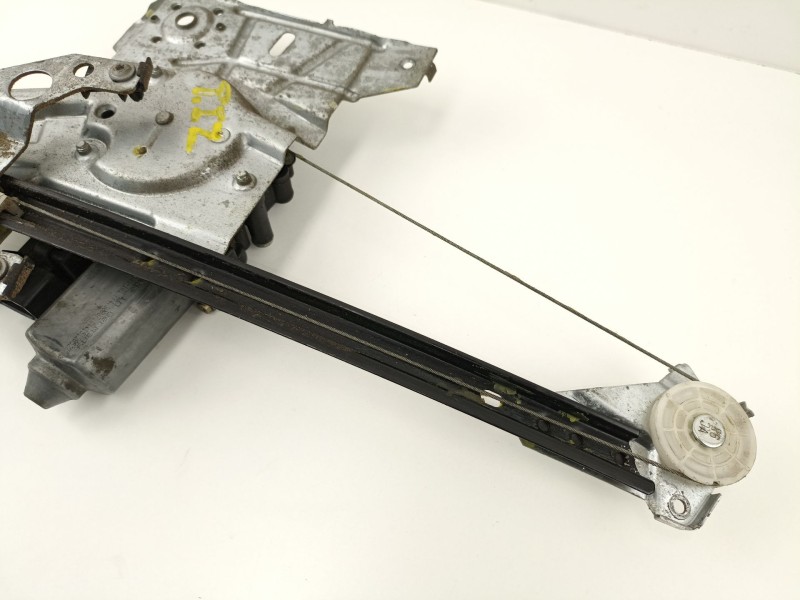 Recambio de elevalunas trasero izquierdo para audi a4 avant (b5) 2.5 tdi referencia OEM IAM 8D0839399A 114185101 