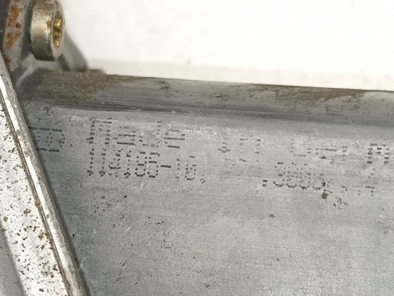 Recambio de elevalunas delantero izquierdo para audi a4 avant (b5) 2.5 tdi referencia OEM IAM 8D0837397C 114185101 