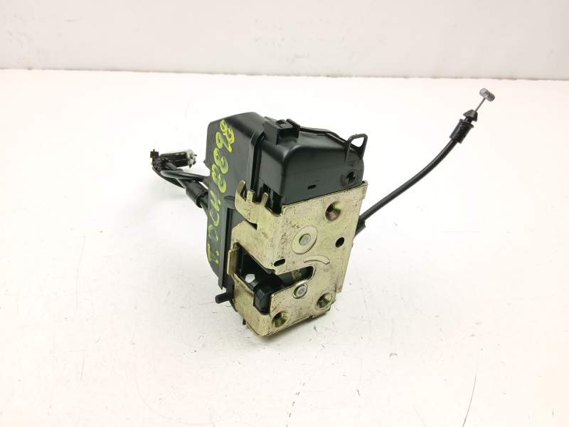 Recambio de cerradura puerta trasera derecha para renault laguna ii (bg0/1_) 1.9 dci referencia OEM IAM 8200000658  