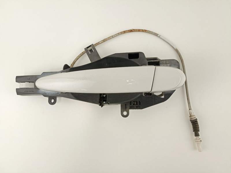 Recambio de manilla trasera izquierda para bmw serie 3 berlina (e90) 320d referencia OEM IAM 51217060669  51227199839