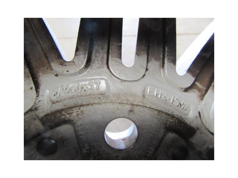 Recambio de llantas aluminio : bmw 118 : 2.0 td (142,76cv) 6v [2011] para bmw  118 2.0 td 6v referencia OEM IAM 75JX17CHEH2+1S47