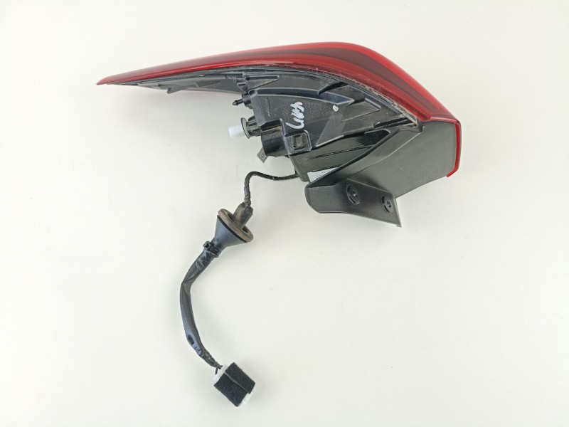 Recambio de piloto trasero derecho para hyundai kona ( os,ose,osi ) 1.6 gdi hybrid referencia OEM IAM 92402J9500  