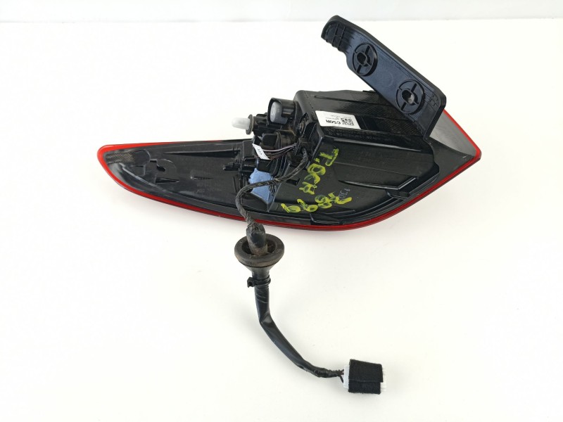 Recambio de piloto trasero derecho para hyundai kona ( os,ose,osi ) 1.6 gdi hybrid referencia OEM IAM 92402J9500  