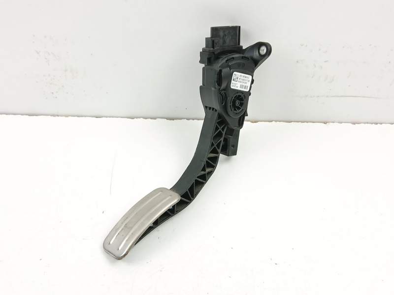 Recambio de potenciometro aceleracion para ford fiesta vi (cb1, ccn) 1.5 tdci referencia OEM IAM 8V219F836A1C 6PV00951735 