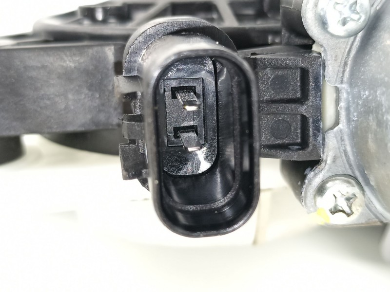 Recambio de elevalunas delantero derecho para hyundai kona ( os,ose,osi ) 1.6 gdi hybrid referencia OEM IAM 82402J9000  82460J90