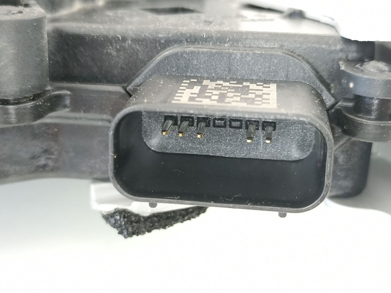 Recambio de cerradura puerta delantera derecha para hyundai kona ( os,ose,osi ) 1.6 gdi hybrid referencia OEM IAM 81320J9010  