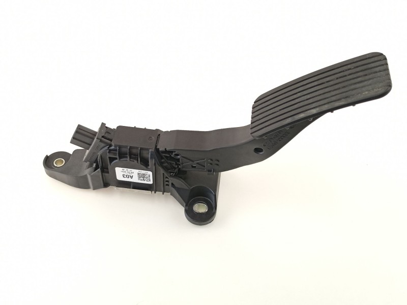 Recambio de potenciometro aceleracion para hyundai kona ( os,ose,osi ) 1.6 gdi hybrid referencia OEM IAM 32700H8100  CN08443410