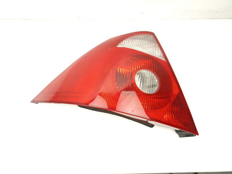 Recambio de piloto trasero izquierdo para ford mondeo 2.0 tdci referencia OEM IAM 3S7113405A  6S7113405A