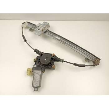 ELEVALUNAS DELANTERO IZQUIERDO 824031G010 