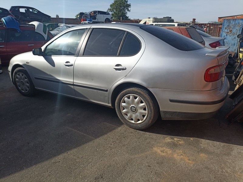 seat toledo (1m2) del año 1999
