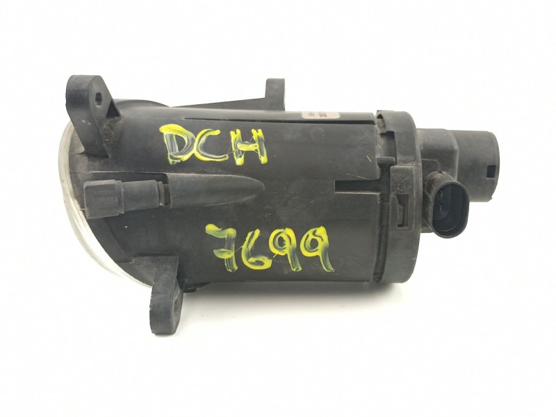 Recambio de antiniebla derecho para volkswagen passat 2.3 g v5 referencia OEM IAM 3B7941700A  