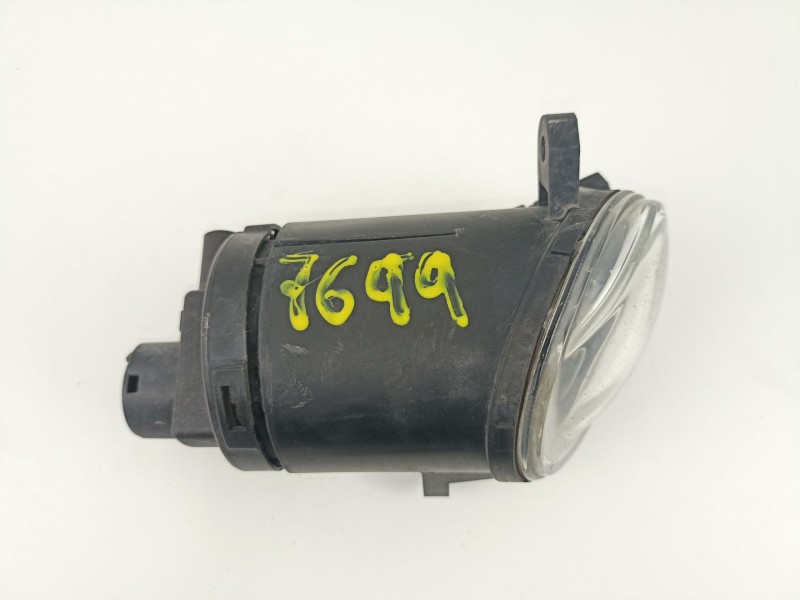 Recambio de antiniebla izquierdo para volkswagen passat 2.3 g v5 referencia OEM IAM 3B7941699A  