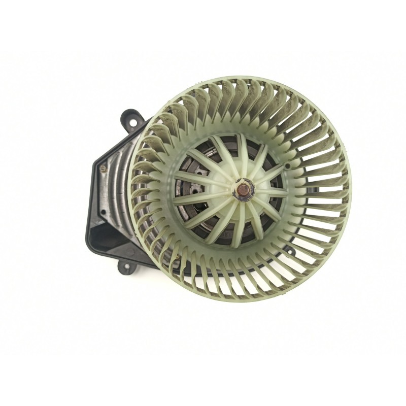 Recambio de motor calefaccion para volkswagen passat 2.3 g v5 referencia OEM IAM 8D1820021 740221233F 