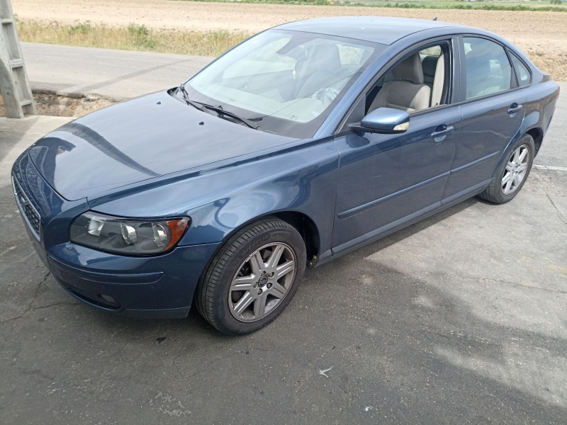 volvo s40 berlina del año 2003