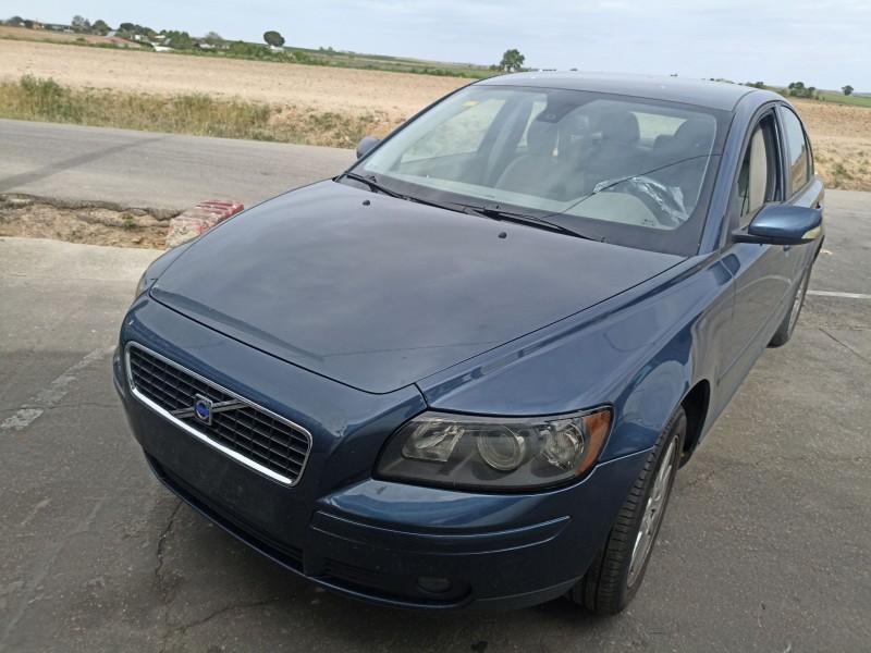 volvo s40 berlina del año 2003