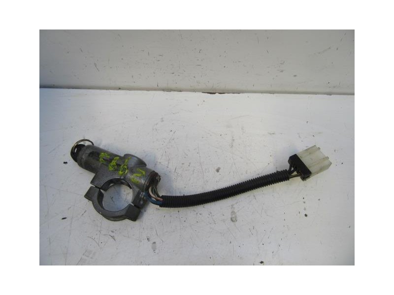 Recambio de antirrobo clausor arranque : nissan bluebird : 1.8 g -ca1.8 turbo (134,64cv)4p [1990] para nissan bluebird 1.8 g -ca