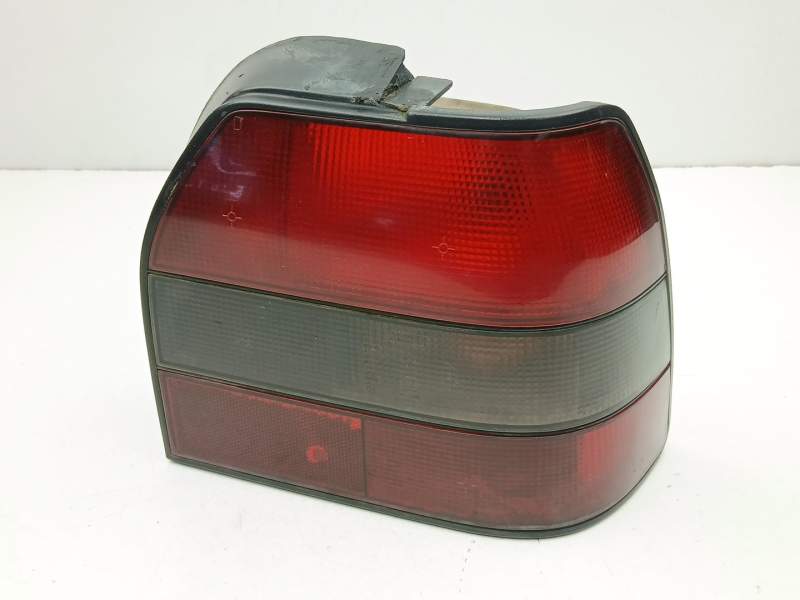 Recambio de piloto trasero derecho para renault 19 ii chamade (l53_) 1.4 referencia OEM IAM 7700783994  