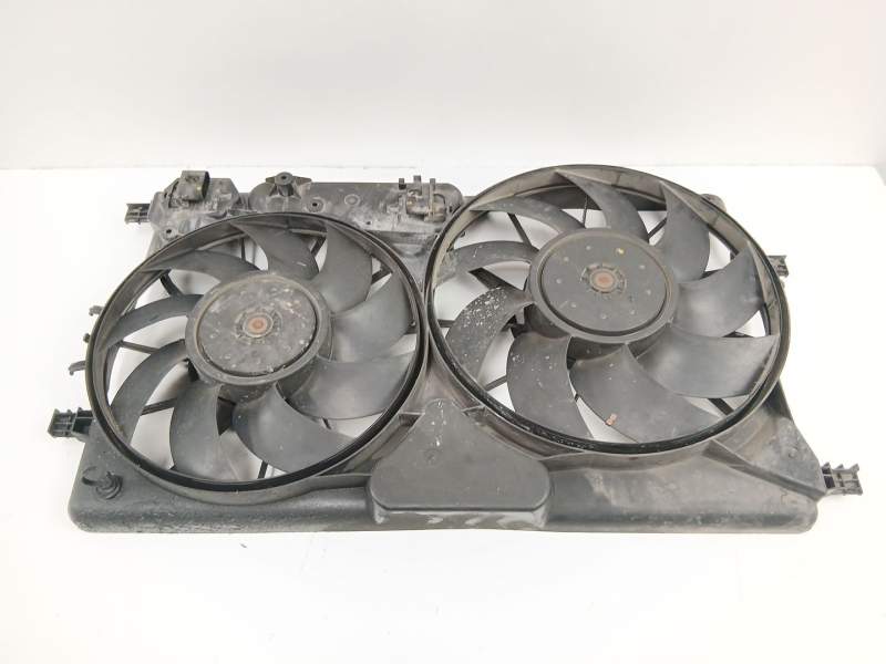 Recambio de electroventilador para chevrolet orlando (j309) 2.0 d referencia OEM IAM 13337271 0130307129 52420519