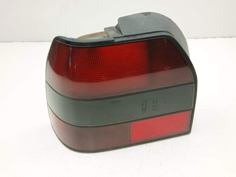 Recambio de piloto trasero izquierdo para renault 19 ii chamade (l53_) 1.4 referencia OEM IAM 7700783993  