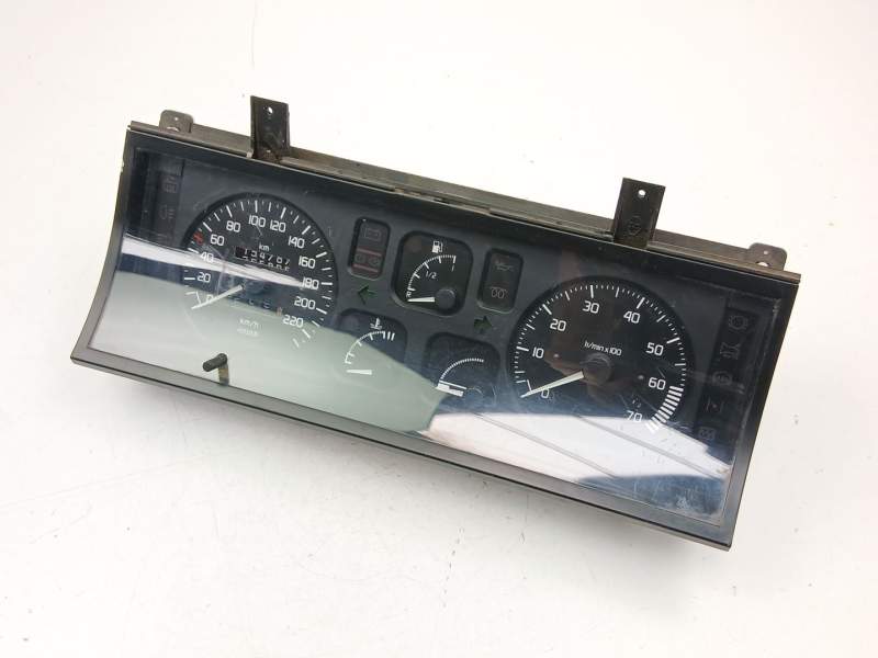 Recambio de cuadro instrumentos para renault 19 1.4 g referencia OEM IAM 7700839928  