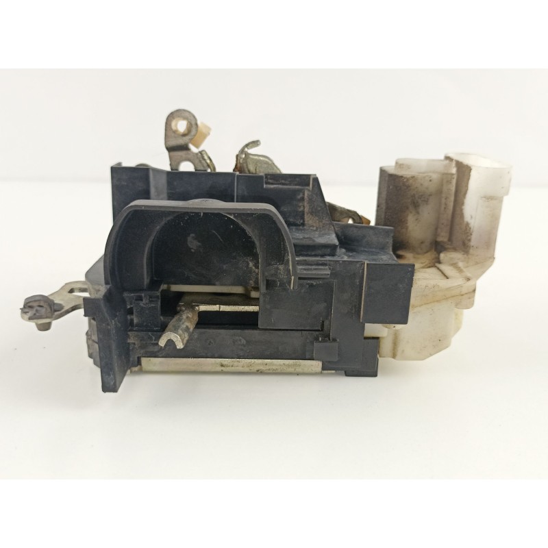 Recambio de cerradura puerta delantera derecha para fiat punto berlina (188) 1.2 16v cat referencia OEM IAM 46535997  