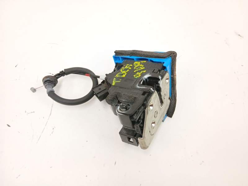 Recambio de cerradura puerta trasera derecha para kia cee´d (jd) 1.4 crdi 90 referencia OEM IAM 81420A2000  