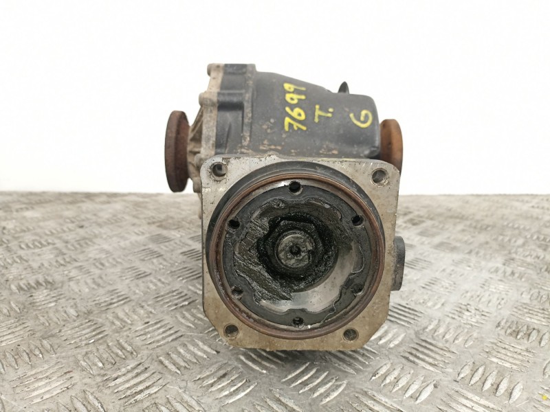 Recambio de diferencial trasero para volkswagen passat variant (3b6) 2.3 vr5 4motion referencia OEM IAM CUC  01R525053D
