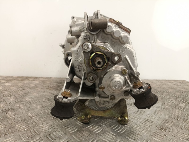 Recambio de caja cambios 5v gasolina para bmw serie 3 coupe (e36) 1.8 318is referencia OEM IAM 81229407558  