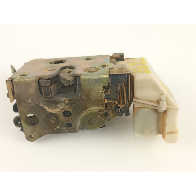 Recambio de cerradura puerta trasera derecha para fiat punto berl. (176) 1.7 turbodiesel cat referencia OEM IAM 46759841  