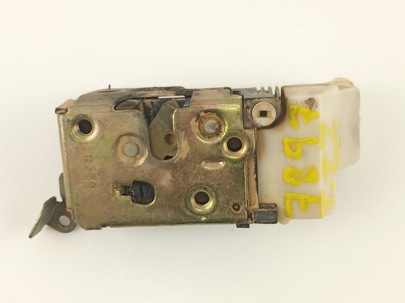 Recambio de cerradura puerta trasera izquierda para fiat punto berl. (176) 1.7 turbodiesel cat referencia OEM IAM 46759844  