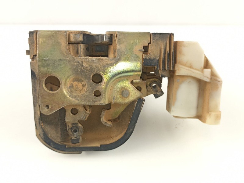 Recambio de cerradura puerta delantera derecha para fiat punto berl. (176) 1.7 turbodiesel cat referencia OEM IAM 46759839  