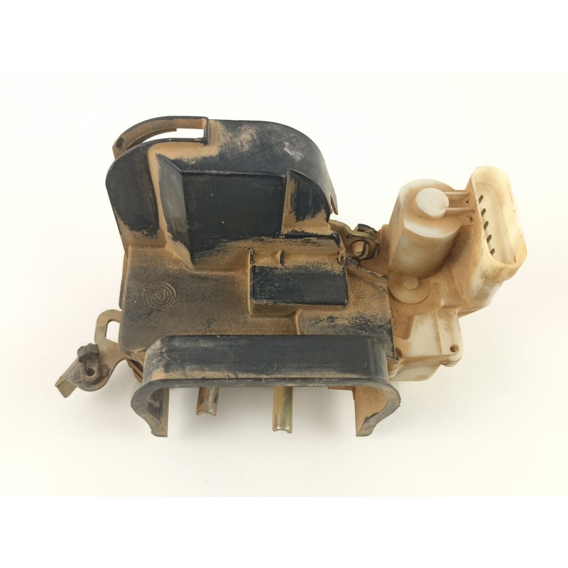 Recambio de cerradura puerta delantera derecha para fiat punto berl. (176) 1.7 turbodiesel cat referencia OEM IAM 46759839  