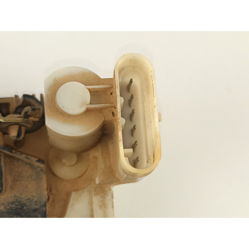 Recambio de cerradura puerta delantera derecha para fiat punto berl. (176) 1.7 turbodiesel cat referencia OEM IAM 46759839  