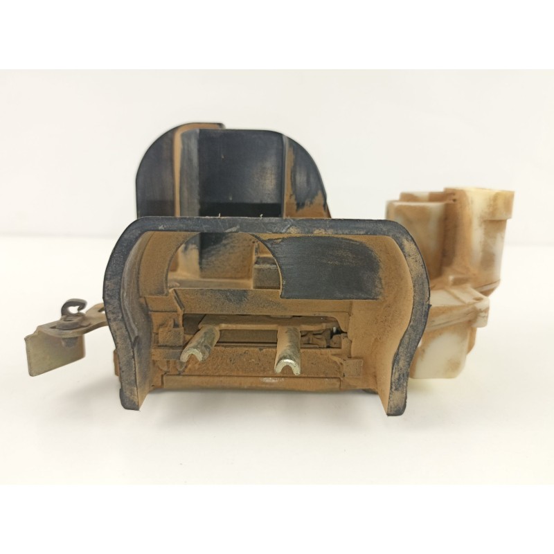 Recambio de cerradura puerta delantera derecha para fiat punto berl. (176) 1.7 turbodiesel cat referencia OEM IAM 46759839  