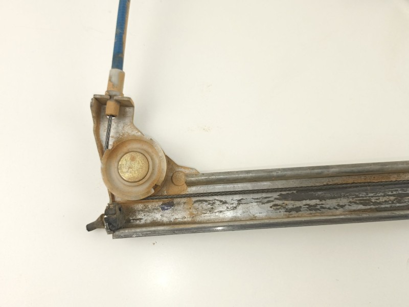 Recambio de elevalunas delantero izquierdo para fiat punto berl. (176) 1.7 turbodiesel cat referencia OEM IAM 46736433  46459548