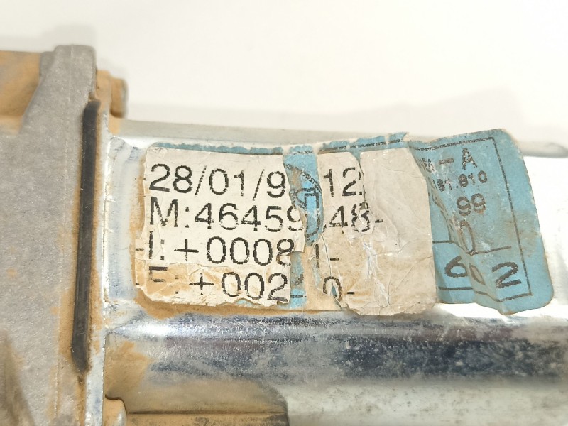 Recambio de elevalunas delantero izquierdo para fiat punto berl. (176) 1.7 turbodiesel cat referencia OEM IAM 46736433  46459548