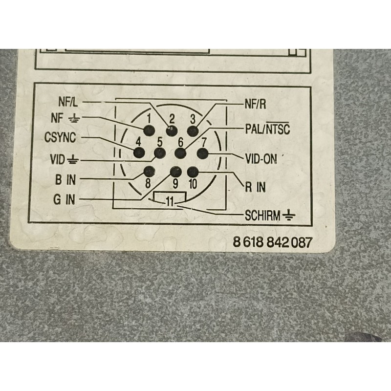 Recambio de radio cd/mp3 para volkswagen passat variant (3b6) 2.3 vr5 4motion referencia OEM IAM 3B0035192E 8618842087 